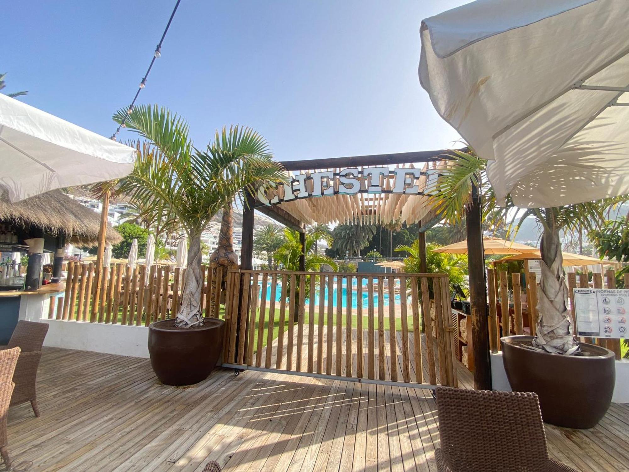New Renovated Family Home Above Swimming Pool プエルトリコ エクステリア 写真
